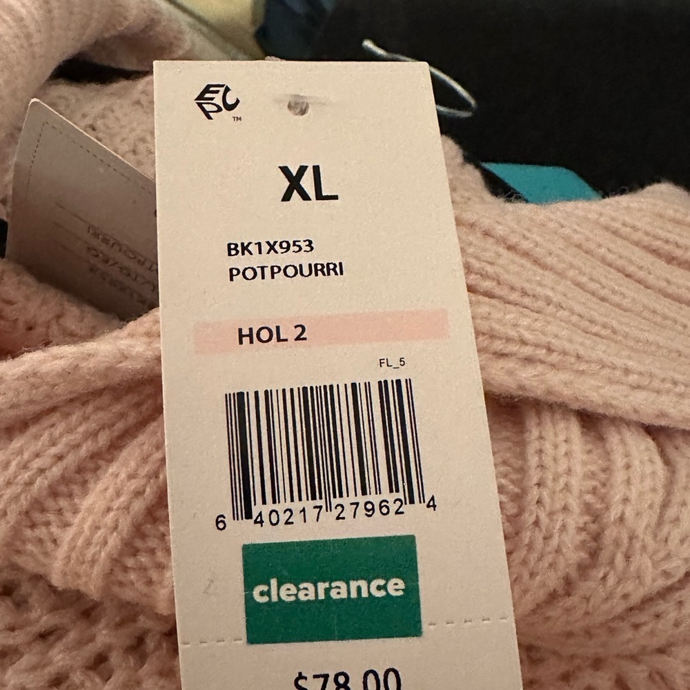 Cupio Pink Sweater with Gold Accent - Picture 6 of 7